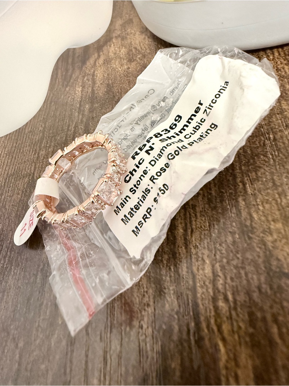 Chic N Shimmer size 11 ring